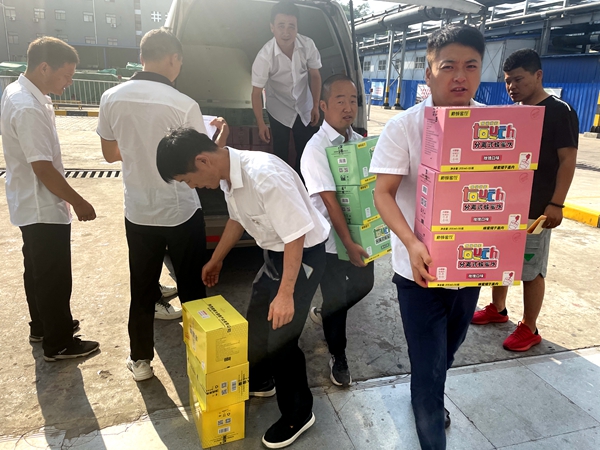 1660617896104591.jpg IMG_1574.JPG