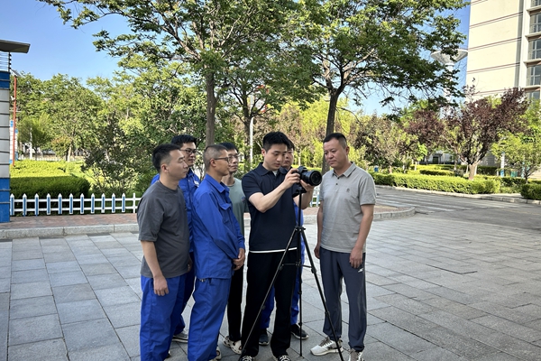 讲解摄影技巧_副本.jpg