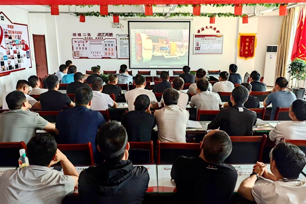 图1_副本.jpg