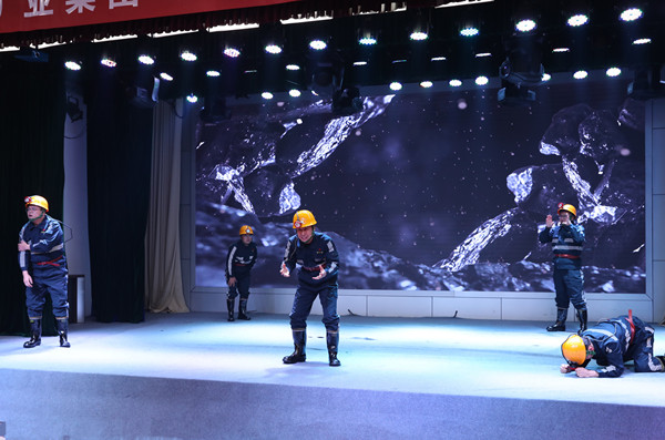 1762581798198141.jpg 1——配好“药方子” 守牢思想关.jpg