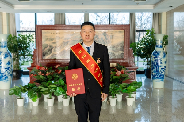 1763106035120986.jpg 配图_副本.jpg